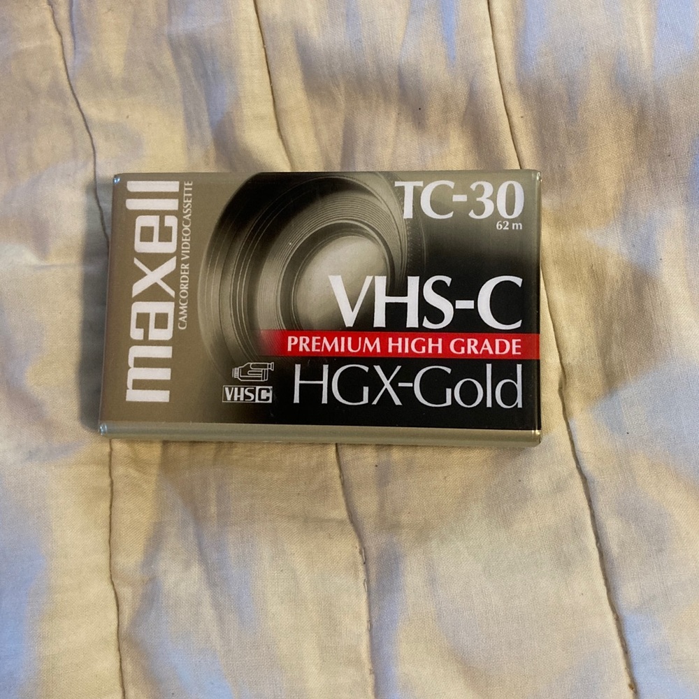 Maxell VHS-C Tape TC-30 HGX-Gold Premium High Grade Camcorder Video Cassette